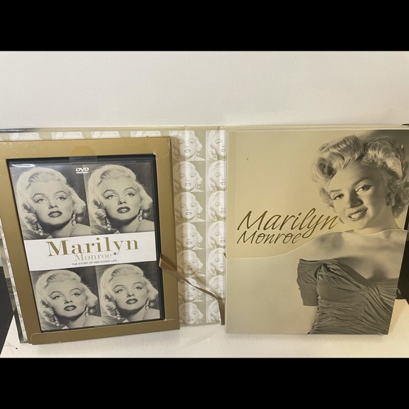 Marilyn Monroe DVD & Book - Picture 3 of 5